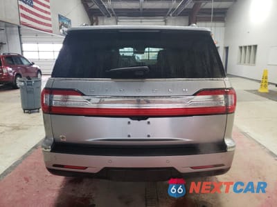 Zdjęcie 6 z 15 samochodu: 2020 LINCOLN NAVIGATOR RESERVE VIN:5LMJJ2LT6LEL17168 - miniatura