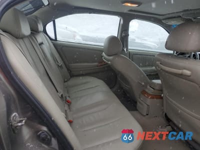 Zdjęcie 10 z 12 samochodu: 2002 INFINITI I35 VIN:JNKDA31AX2T012597 - miniatura