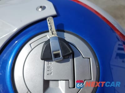 Zdjęcie 8 z 10 samochodu: 2019 BMW S 1000 R VIN:WB10D6204KZ972152 - miniatura