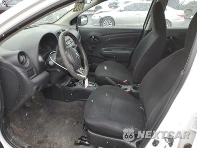 Zdjęcie 7 z 14 samochodu: 2014 NISSAN VERSA S VIN:3N1CN7AP6EL866088 - miniatura