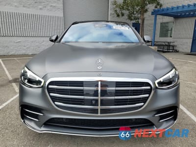 Piąte zdjęcie samochodu w środku: 2023 MERCEDES-BENZ S 580 4MATIC VIN:W1K6G7GB6PA203247 - miniatura