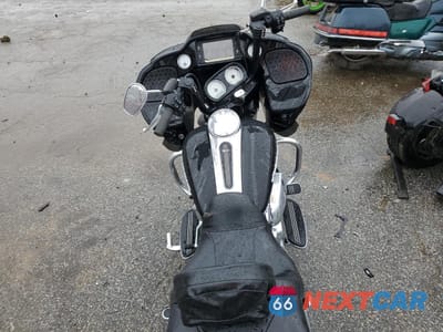 Zdjęcie 6 z 9 samochodu: 2017 HARLEY-DAVIDSON FLTRXS ROAD GLIDE SPECIAL VIN:1HD1KTC13HB649455 - miniatura