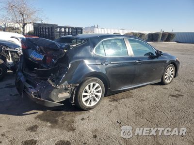 Trzecie zdjęcie samochodu z tyłu: 2022 TOYOTA CAMRY LE VIN:4T1C11AK8NU624012 - miniatura