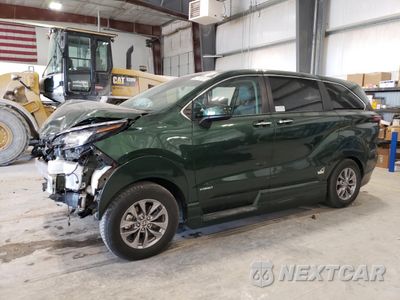 2021 TOYOTA SIENNA XLE 5TDYSKFC9MS010846 - główne zdjęcie licytacji z USA - miniatura