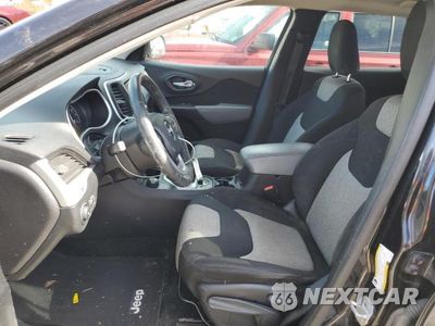 Zdjęcie 7 z 12 samochodu: 2014 JEEP CHEROKEE LATITUDE VIN:1C4PJMCS6EW108627 - miniatura