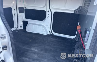 Zdjęcie 6 z 10 samochodu: 2020 NISSAN NV200 2.5S VIN:3N6CM0KN2LK701143 - miniatura