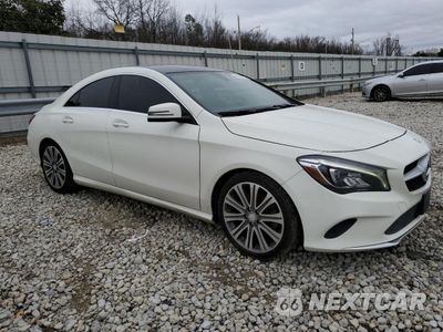 Czwarte zdjęcie samochodu z boku: 2017 MERCEDES-BENZ CLA 250 4MATIC VIN:WDDSJ4GBXHN407476 - miniatura