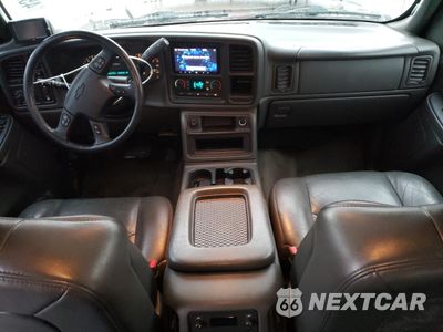 Zdjęcie 8 z 12 samochodu: 2007 CHEVROLET SILVERADO K2500 HEAVY DUTY VIN:1GCHK23DX7F135890 - miniatura