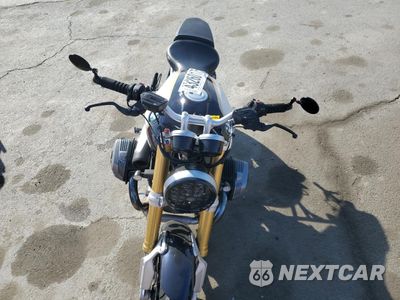 Piąte zdjęcie samochodu w środku: 2018 BMW R NINE T VIN:WB10J0300JZ698368 - miniatura