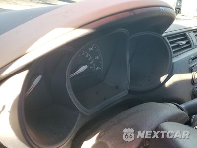 Zdjęcie 9 z 13 samochodu: 2013 KIA RIO LX VIN:KNADM4A30D6124212 - miniatura