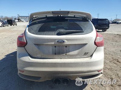 Zdjęcie 6 z 14 samochodu: 2014 FORD FOCUS ST VIN:1FADP3L90EL446850 - miniatura