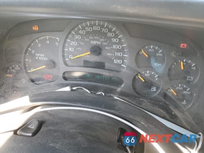 Zdjęcie 9 z 11 samochodu: 2003 CHEVROLET SILVERADO K3500 VIN:1GCJK33103F207512 - miniatura