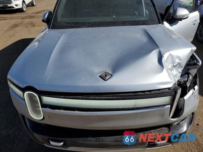 Zdjęcie 13 z 15 samochodu: 2023 RIVIAN R1S ADVENTURE VIN:7PDSGABA2PN021129 - miniatura