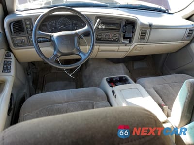 Zdjęcie 8 z 13 samochodu: 2002 CHEVROLET SUBURBAN K1500 VIN:1GNFK16Z32J167716 - miniatura
