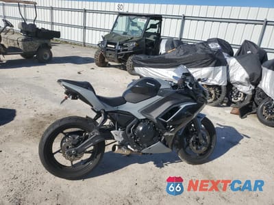 2023 KAWASAKI EX650 P ML5EXEP11PDA96427 - główne zdjęcie licytacji z USA - miniatura