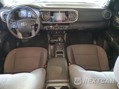 Zdjęcie 8 z 14 samochodu: 2019 TOYOTA TACOMA DOUBLE CAB VIN:3TMCZ5AN8KM271480 - miniatura