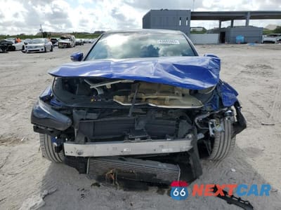 Piąte zdjęcie samochodu w środku: 2020 GENESIS G70 PRESTIGE VIN:KMTG34LE9LU062368 - miniatura