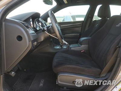 Zdjęcie 7 z 12 samochodu: 2012 CHRYSLER 300 S VIN:2C3CCABG9CH229320 - miniatura