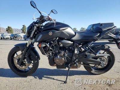 Trzecie zdjęcie samochodu z tyłu: 2020 YAMAHA MT07 VIN:JYARM27E7LA006719 - miniatura