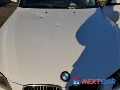 Zdjęcie 11 z 12 samochodu: 2010 BMW 528 XI VIN:WBANV1C59AC445385 - miniatura