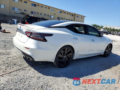 Trzecie zdjęcie samochodu z tyłu: 2021 NISSAN MAXIMA PLATINUM VIN:1N4AA6FV3MC503166 - miniatura