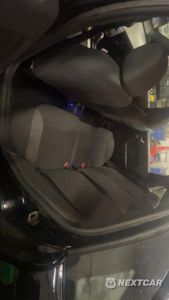 Piąte zdjęcie samochodu w środku: 2010 FORD FOCUS SES VIN:1FAHP3GN1AW271333 - miniatura