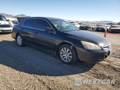 Czwarte zdjęcie samochodu z boku: 2006 HONDA ACCORD LX VIN:JHMCM56436C003425 - miniatura