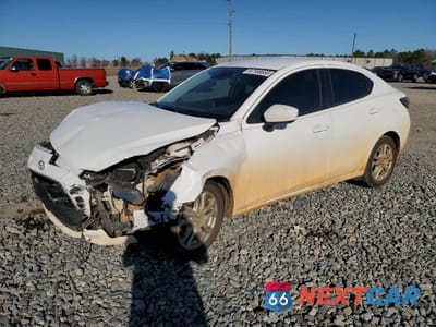 2018 TOYOTA YARIS IA 3MYDLBYV0JY316995 - główne zdjęcie licytacji z USA - miniatura
