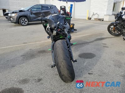 Piąte zdjęcie samochodu w środku: 2017 KAWASAKI ZX1000 Z VIN:JKAZXCZ12HA000050 - miniatura