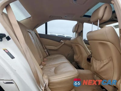 Zdjęcie 10 z 12 samochodu: 2006 MERCEDES-BENZ S 500 VIN:WDBNG75J76A463511 - miniatura