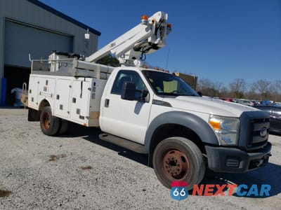 Czwarte zdjęcie samochodu z boku: 2012 FORD F450 SUPER DUTY VIN:1FDUF4GY3CEC63959 - miniatura