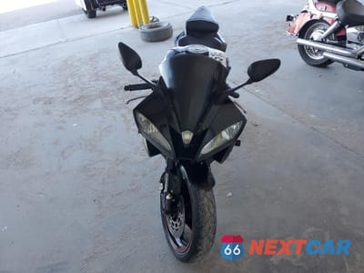 Drugie zdjęcie samochodu z przodu: 2006 YAMAHA YZFR6 L VIN:JYARJ12E26A001152 - miniatura
