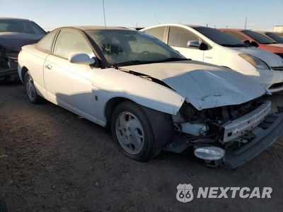 Czwarte zdjęcie samochodu z boku: 2002 SATURN SC2 VIN:1G8ZY14712Z192356 - miniatura