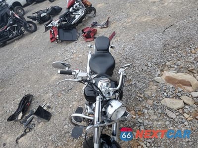 Piąte zdjęcie samochodu w środku: 2007 YAMAHA XVS650 VIN:JYAVM01E57A116329 - miniatura