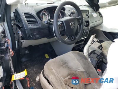 Zdjęcie 8 z 12 samochodu: 2019 DODGE GRAND CARAVAN SE VIN:2C7WDGBGXKR538539 - miniatura