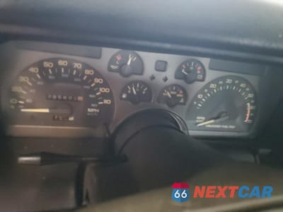 Zdjęcie 9 z 12 samochodu: 1992 CHEVROLET CAMARO RS VIN:1G1FP23T0NL126106 - miniatura