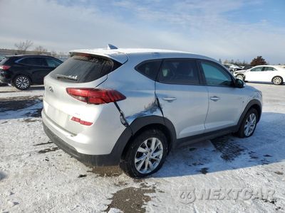 Trzecie zdjęcie samochodu z tyłu: 2019 HYUNDAI TUCSON SE VIN:KM8J2CA45KU890097 - miniatura