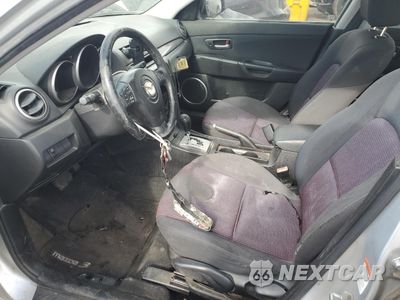 Zdjęcie 7 z 14 samochodu: 2004 MAZDA 3 S VIN:JM1BK323441157249 - miniatura