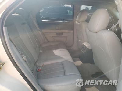 Zdjęcie 10 z 12 samochodu: 2006 CHRYSLER 300C VIN:2C3KA63HX6H534710 - miniatura