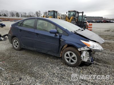 Czwarte zdjęcie samochodu z boku: 2013 TOYOTA PRIUS VIN:JTDKN3DU8D1683154 - miniatura