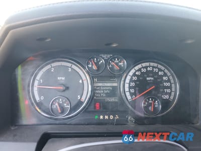 Zdjęcie 9 z 12 samochodu: 2010 DODGE RAM 2500 VIN:3D7UT2HL3AG171234 - miniatura