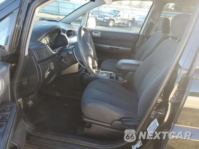 Zdjęcie 7 z 13 samochodu: 2005 MITSUBISHI ENDEAVOR LS VIN:4A4MN21S75E067891 - miniatura