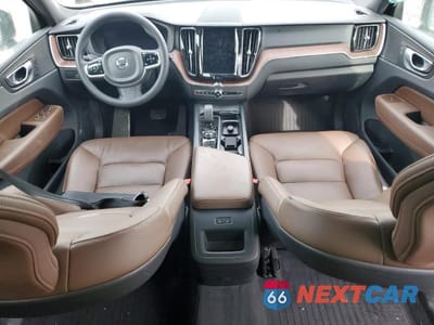 Zdjęcie 8 z 14 samochodu: 2024 VOLVO XC60 PLUS VIN:YV4L12RL1R1711424 - miniatura