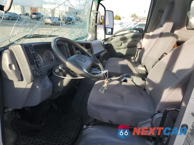 Zdjęcie 7 z 12 samochodu: 2014 ISUZU NPR HD VIN:JALC4W167E7005278 - miniatura