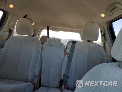 Zdjęcie 10 z 16 samochodu: 2013 TOYOTA SIENNA LE VIN:5TDKK3DC1DS345937 - miniatura