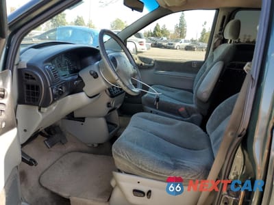 Zdjęcie 7 z 14 samochodu: 2000 DODGE GRAND CARAVAN SE VIN:1B4GP44R2YB714834 - miniatura