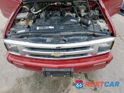 Zdjęcie 12 z 14 samochodu: 1996 CHEVROLET S TRUCK S10 VIN:1GCCS1446TK203056 - miniatura