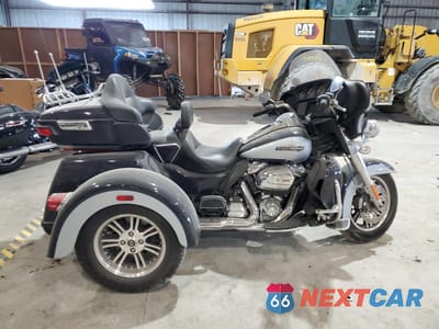2019 HARLEY-DAVIDSON FLHTCUTG 1HD1MAF17KB852026 - główne zdjęcie licytacji z USA - miniatura