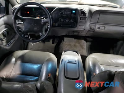 Zdjęcie 8 z 13 samochodu: 1997 CHEVROLET SUBURBAN K1500 VIN:3GNFK16R3VG192816 - miniatura