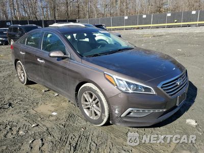 Czwarte zdjęcie samochodu z boku: 2015 HYUNDAI SONATA SE VIN:5NPE24AF0FH227839 - miniatura